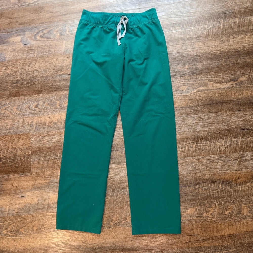 Figs Livingston scrub pants